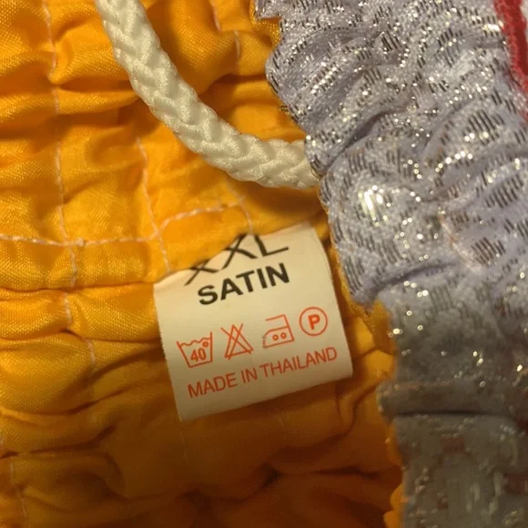 Muay Thai Shorts - Picture 2 of 3